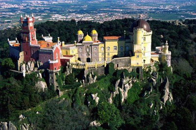 Самый разноцветный замок - Дворец Пена